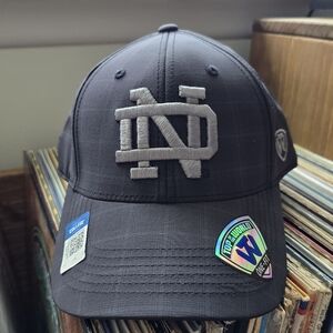 Notre dame fitted hat, brand new